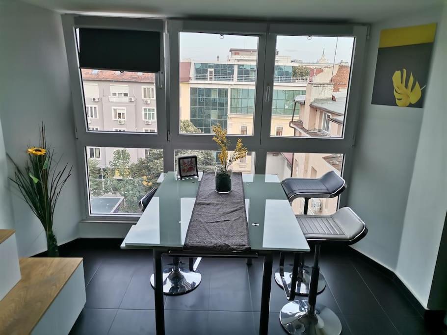 Sky-View Apartmentin Perfect City Center صوفيا المظهر الخارجي الصورة
